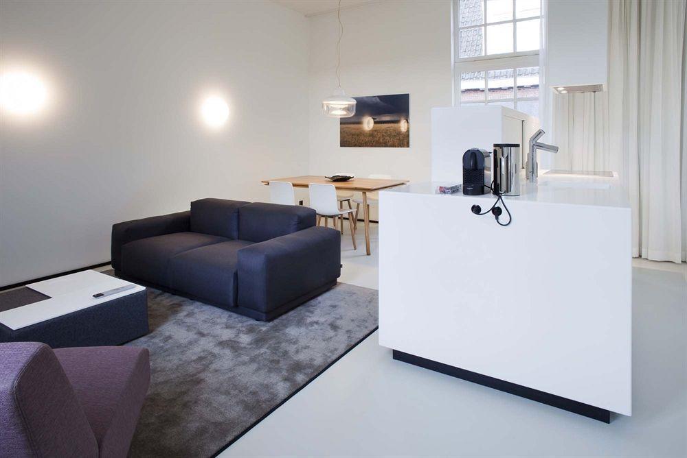 Aparthotel Urban Residences 4*