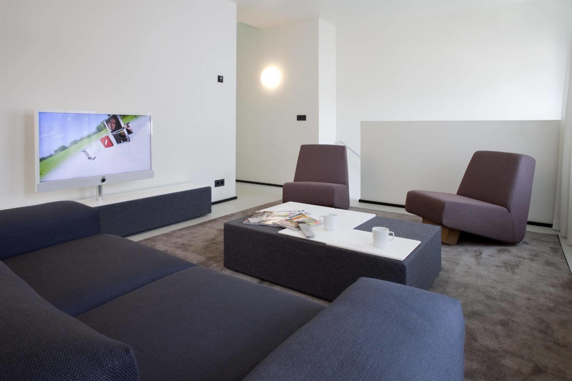 Aparthotel Urban Residences 4*